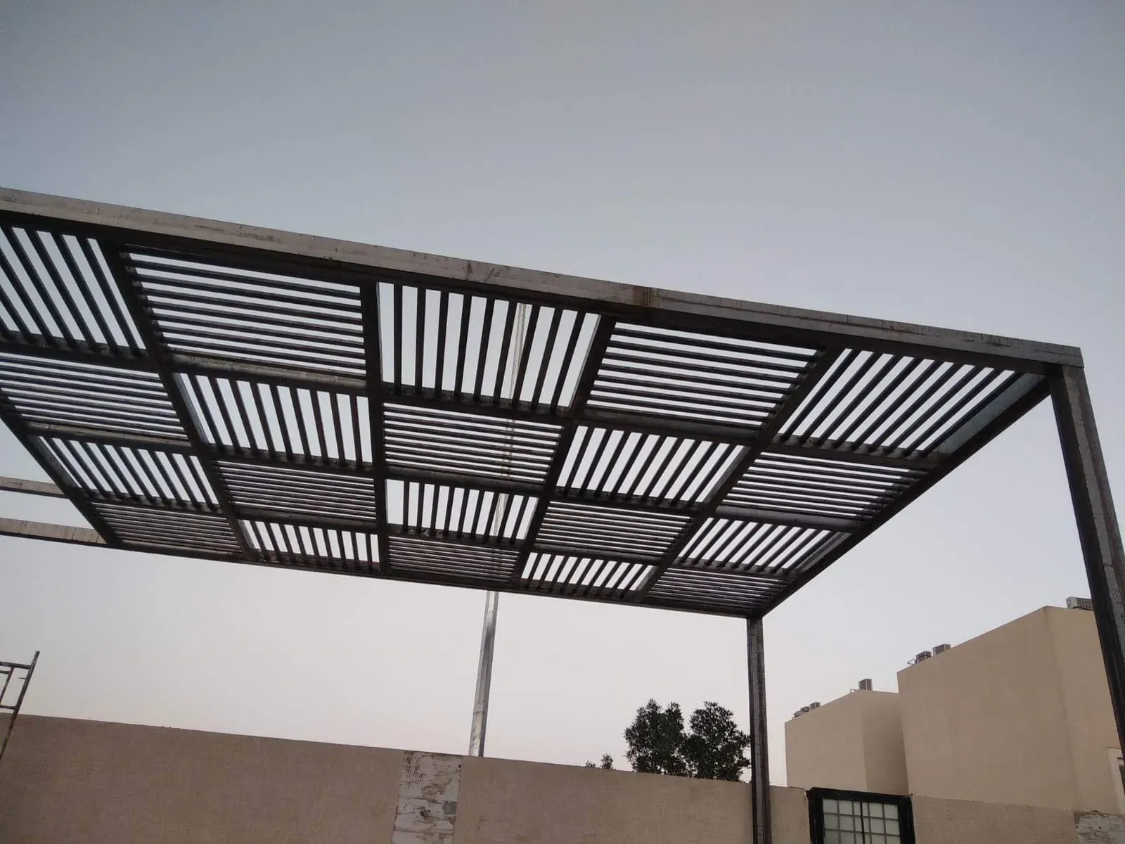 افضل تركيب مظلات أسطح المنازل حي القيروان