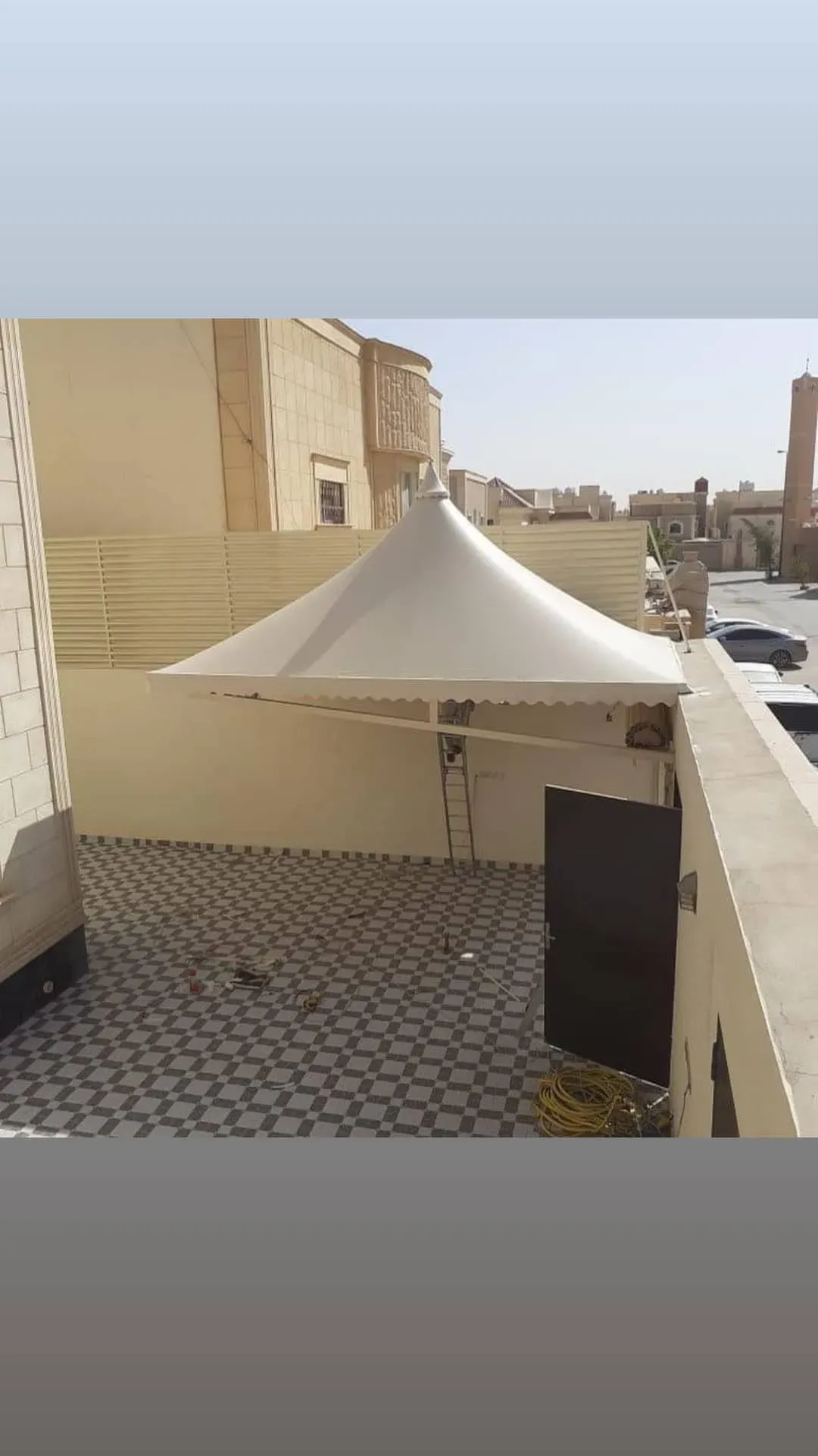 تركيب مظلات هرميه في حي العليا بالرياض وشمال الرياض