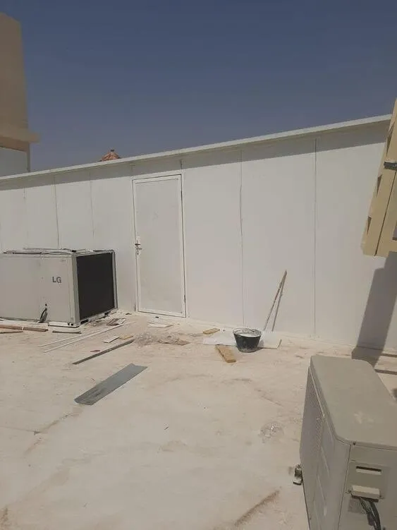 مقاول تركيب غرف سندوتش بانل حي النخيل بالرياض 