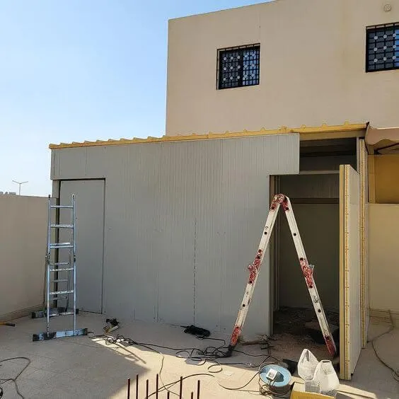 مقاول تركيب غرف سندوتش بانل حي النخيل بالرياض 