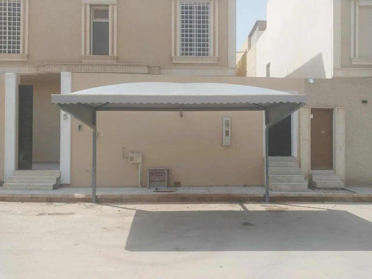 مظلات سيارات لحماية سيارتك بالرياض 