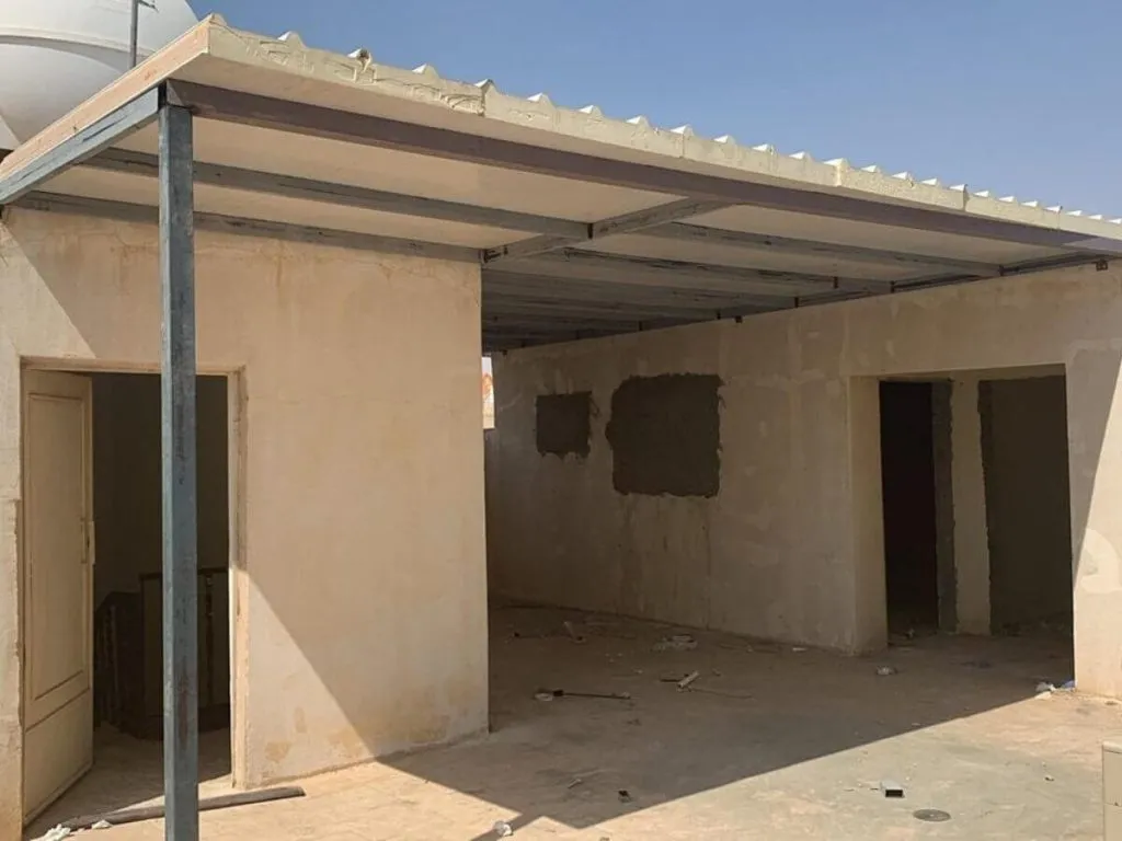 ملاحق الساندويتش بانل الرياض خصم 