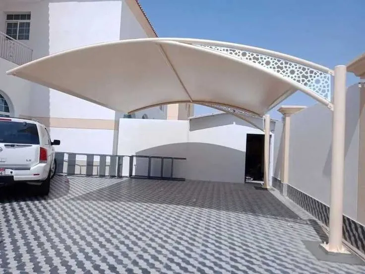اشكال مظلات سيارات حديثة في حي الخرج