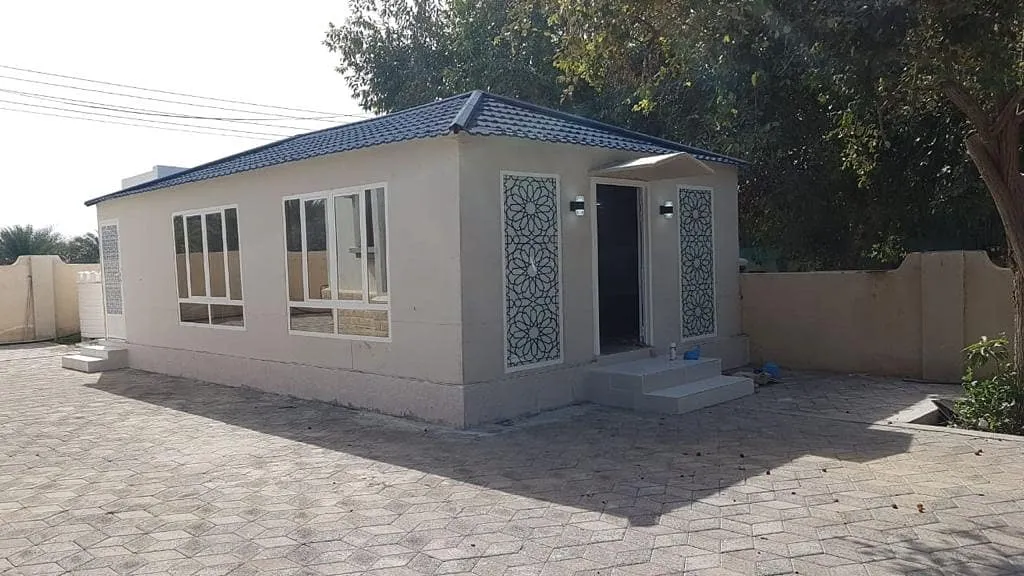 تركيب قرميد في حي التخصصي بالرياض 