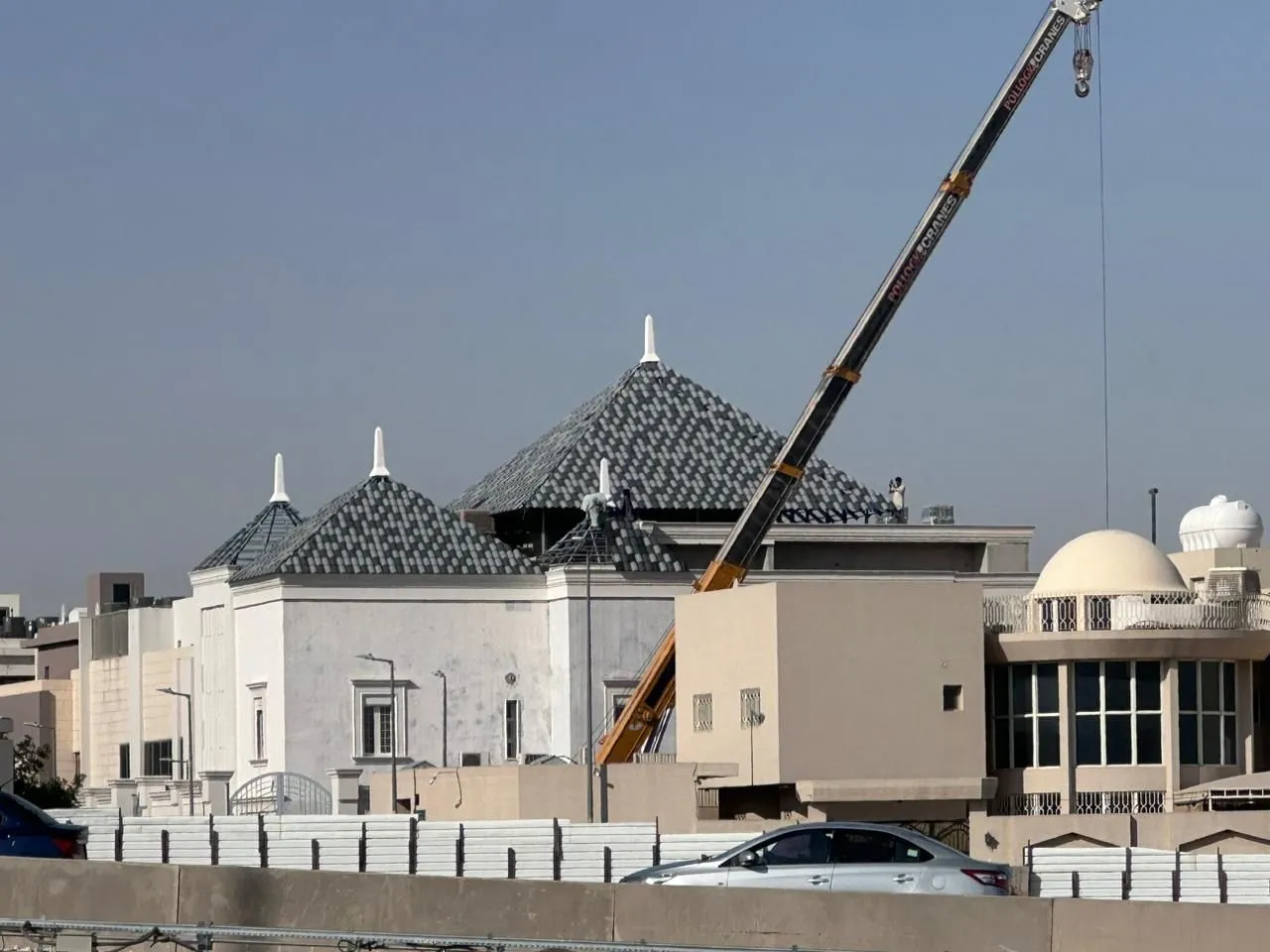 تركيب قرميد في حي التخصصي بالرياض 