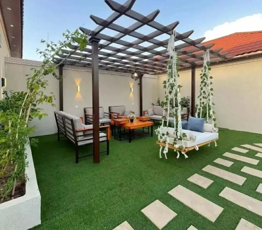 جلسات وشلالات حدائق لمنازل وفلل حي التخصصي بالرياض 