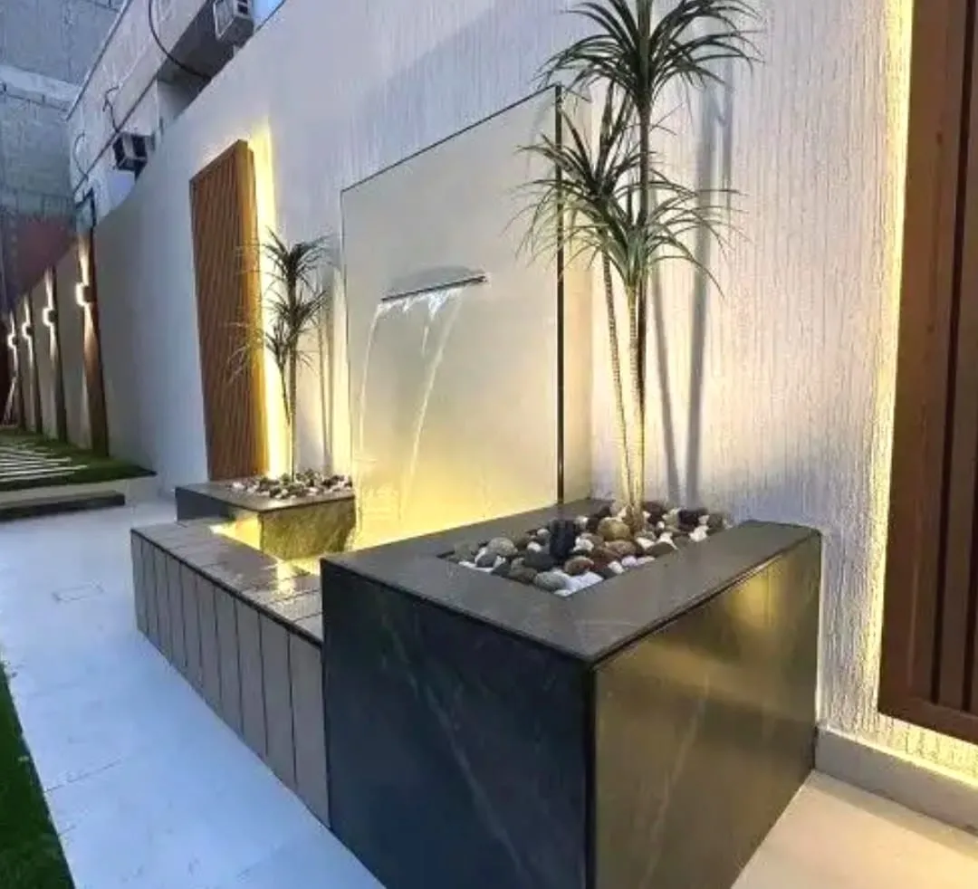 جلسات وشلالات حدائق لمنازل وفلل حي التخصصي بالرياض 