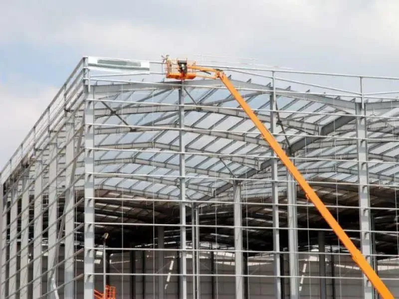 مقاول متخصص في تركيب هناجر في حي التخصصي بالرياض 