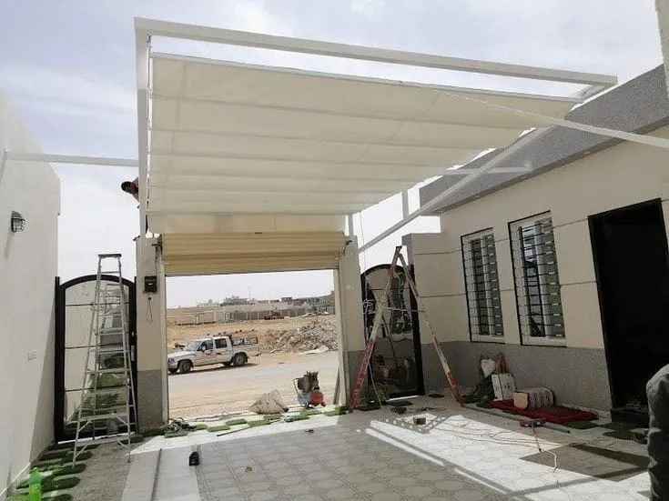 مظلات سحب يدوي ومظلات خزانات بالرياض :حلول تظليل عملية 