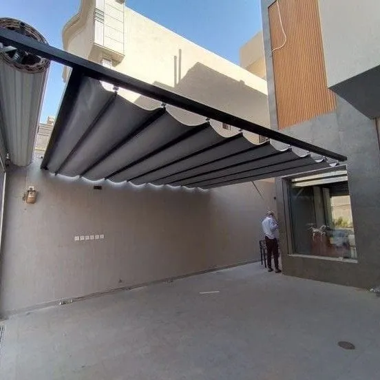 مظلات سحب يدوي ومظلات خزانات بالرياض :حلول تظليل عملية 