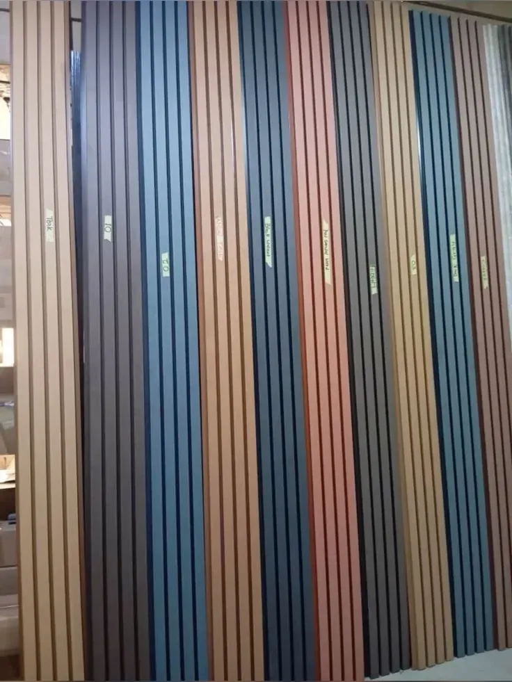 سواتر بديل الخشب: جمال الخشب ومتانة المستقبل حي النخيل