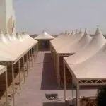 مظلات تغطية ساحات المدارس في حي الديرة وسط الرياض 