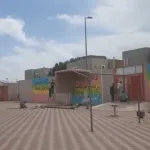 مظلات تغطية ساحات المدارس في حي الديرة وسط الرياض 