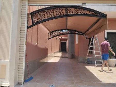 تركيب مظلات حي الياسمين لحل الأمثل لحماية المساحات المفتوحة