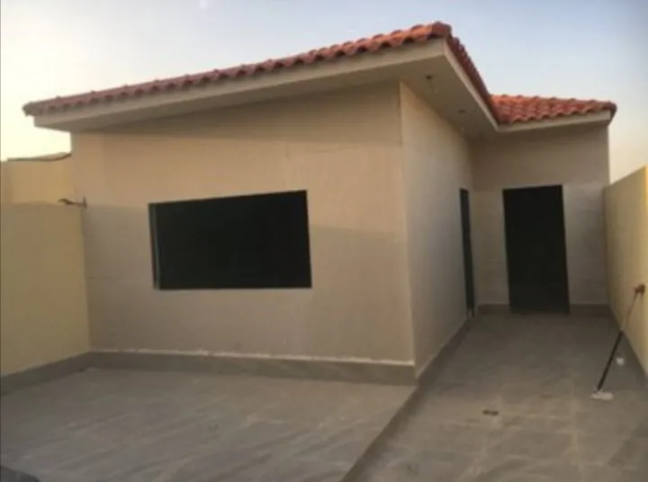 ملاحق ومجالس البناء الحديث ومجالس ملكيه حي الديرة 