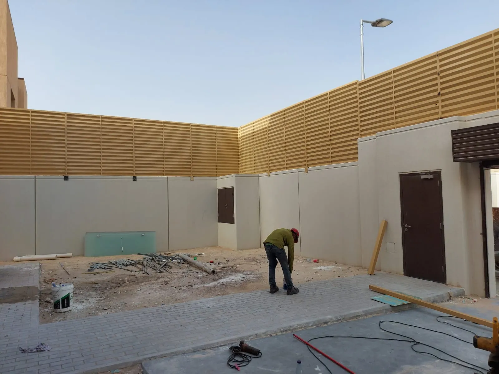 افضل تركيب جميع أنواع السواتر شرائح سواتر قماش حي التخصصي 