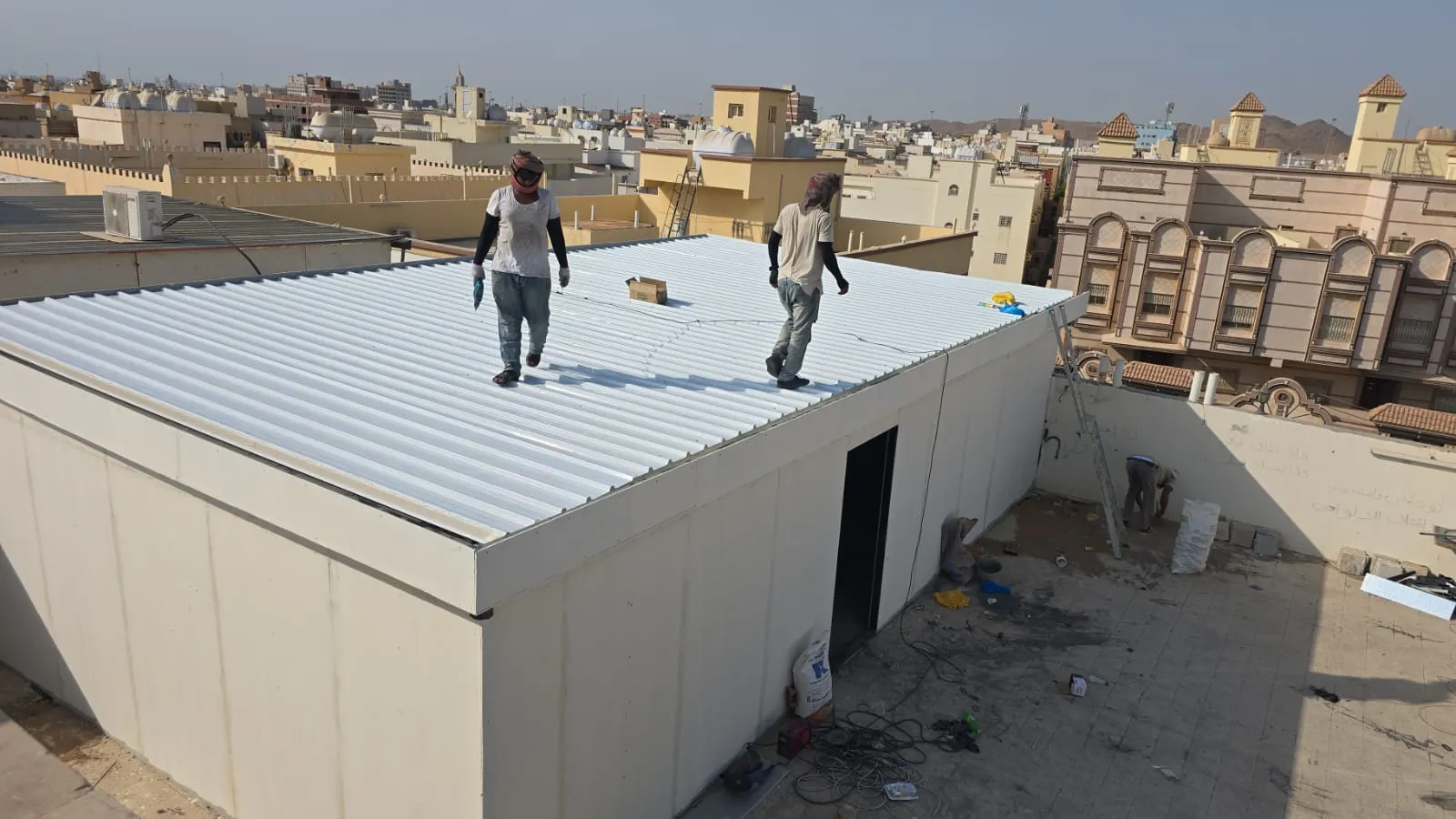 غرف إضافية خارجية وملاحق للاستراحة (أو للضيافة)بحي الربيع