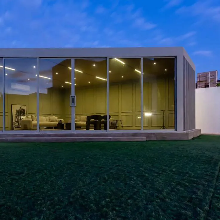 ملاحق خارجية| تركيب ملاحق ساندوتش بانل | ملاحق زجاجية فخمة