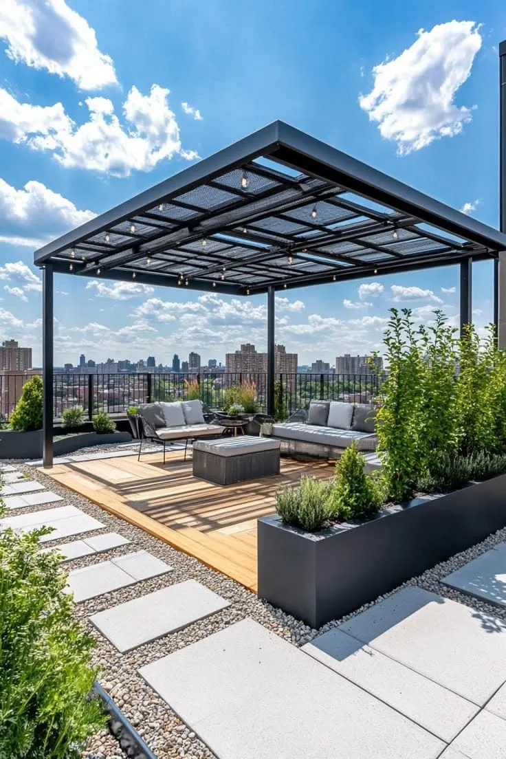 تحويل الفناء إلى واحة بالرياض:للمظلات والحدائق ومظلات شد