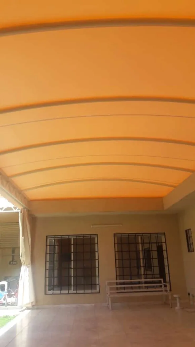 تركيب مظلات مداخل للمدارس والمنازل في حي لبن: حماية، فخامة