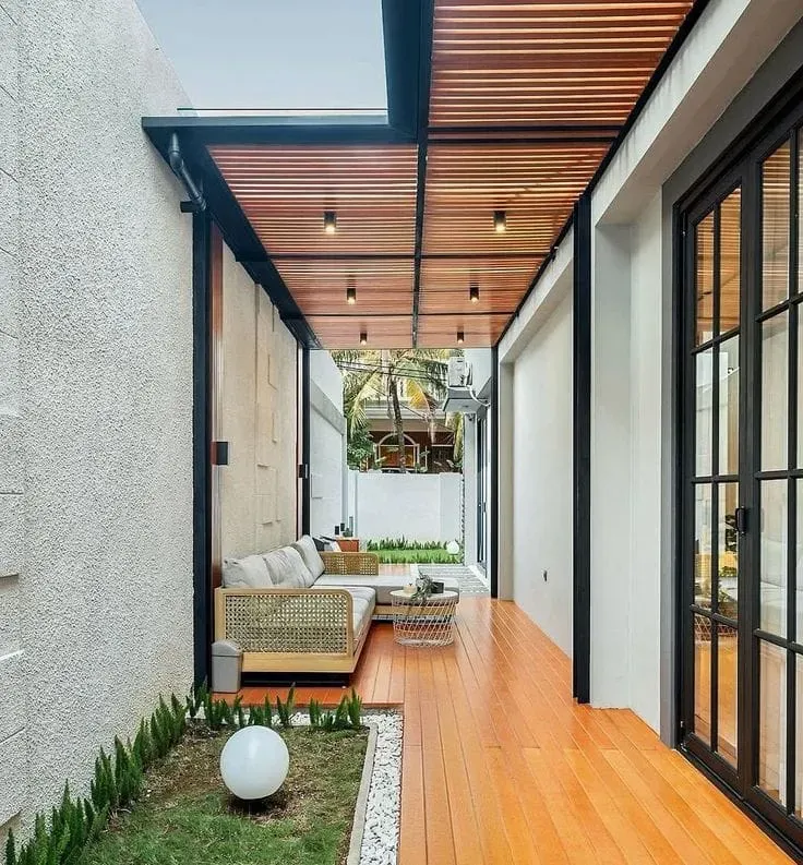 حداد مظلات مداخل فلل في حي اشبيليا والعارض: تصاميم مودرن 