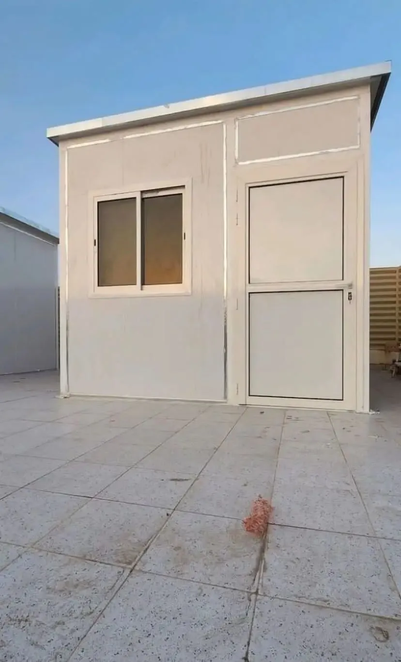 تركيب ساندوتش بنل للملاحق حي الغدير والواحه:التكلفة، الخطوات