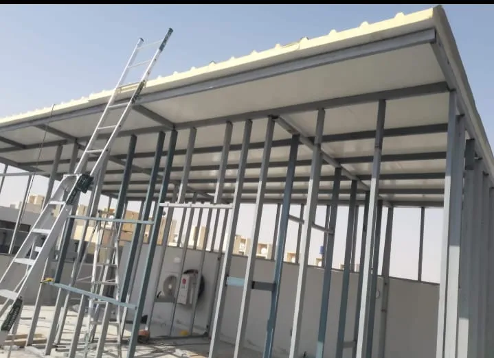 تركيب ساندوتش بنل للملاحق حي الغدير والواحه:التكلفة، الخطوات