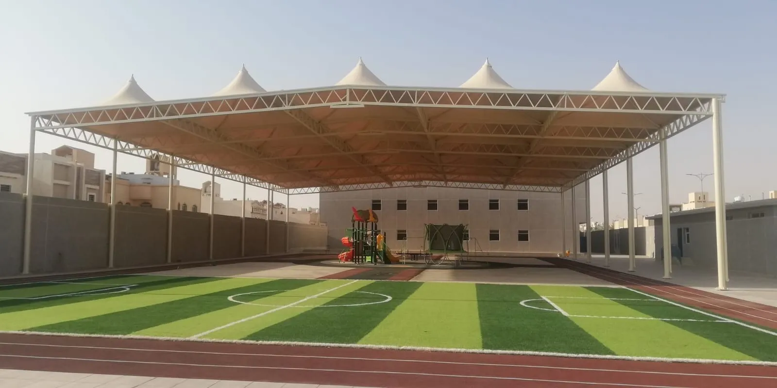 حداد مظلات وسواترحي لبن:اختيار أفضل الأنواع وأحدث التصاميم 