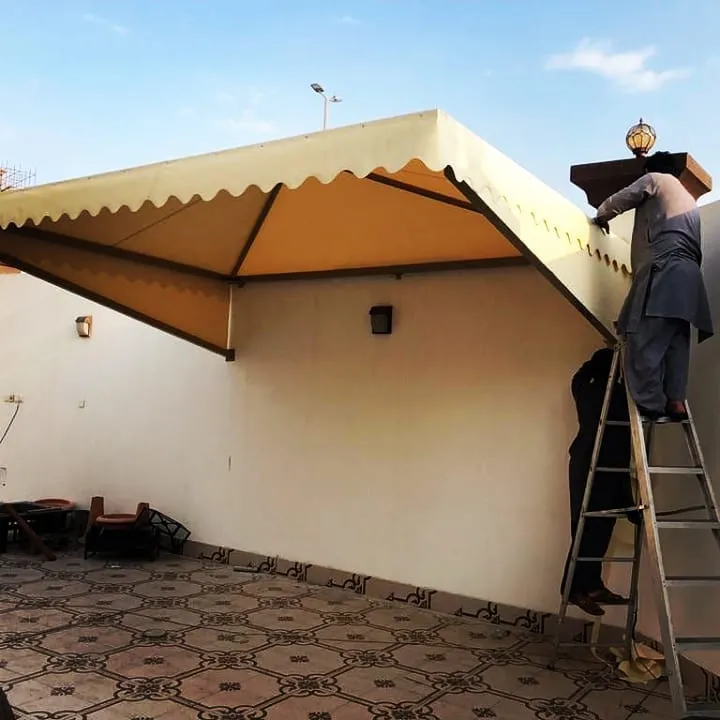 اصلاح مظلات كراج مقوسة بتثبيت آمن في حي السويدي غرب الرياض 