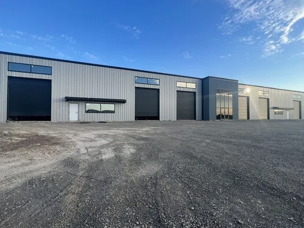 تصميم هناجر ومستودعات بأسعار تنافسية | أفضل مقاول بناء هناجر