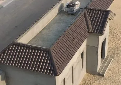 تركيب قرميد الأسطح والملاحق في شمال الرياض:الأنواع، الأسعار