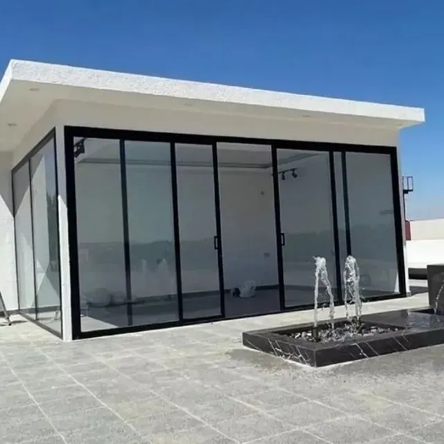مجالس خارجية زجاجية بحي المطاربالرياض:تصاميم الخيام الزجاجية