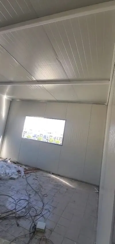 تركيب ملاحق ومستودعات الساندوتش بانل في حي حطين
