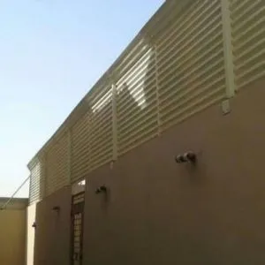 سواتر حوش مبتكرة بحي العروبة|الأنواع والأسعار وأفضل الخامات