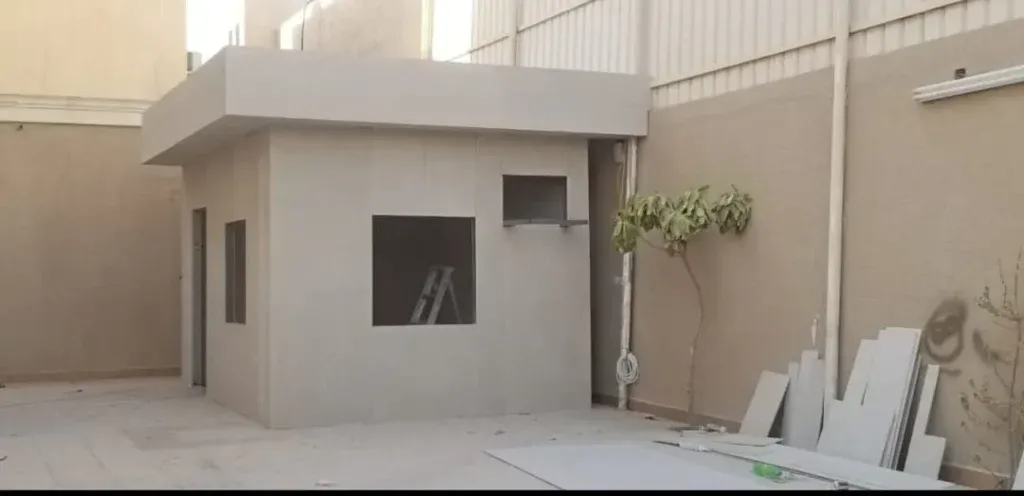 ملاحق ساندوتش بانل واسمنت بوردفي حي التخصيصي: دليلكم الشامل