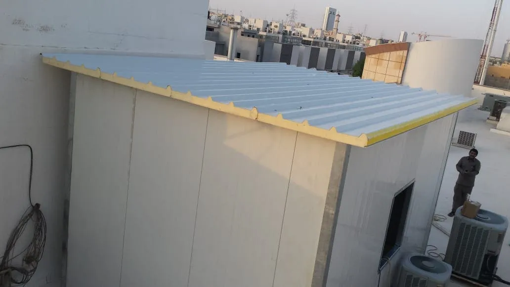 تركيب مجالس ساندوتش بانل بحي حطين:حلول عصرية وعملية للضيافة