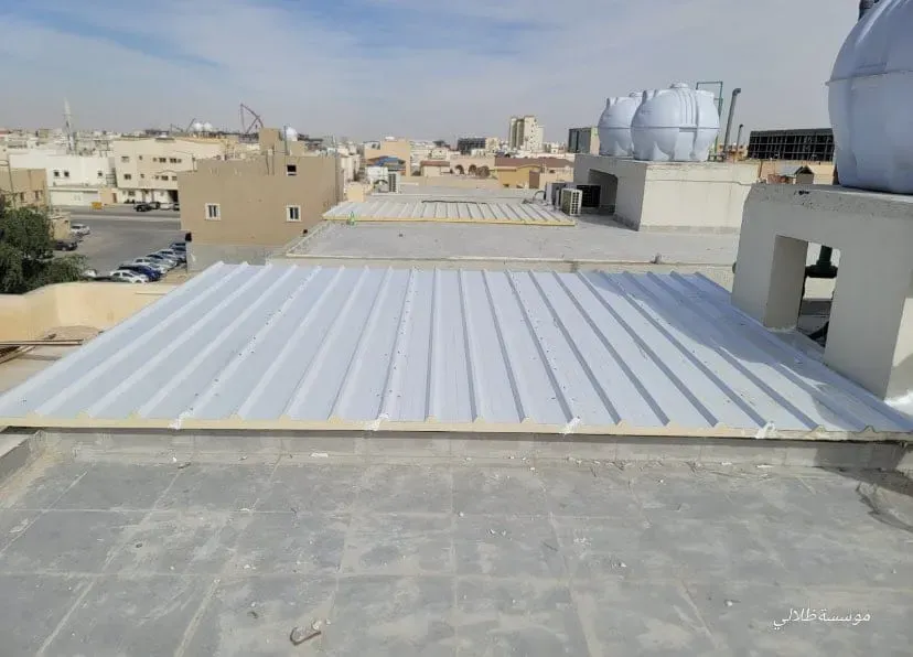 تركيب مجالس ساندوتش بانل بحي حطين:حلول عصرية وعملية للضيافة