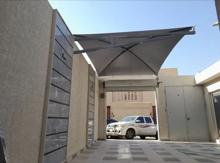 مظلات مشاريع بحي الملقا:لتركيب مظلات القطاعات العامة والخاصة
